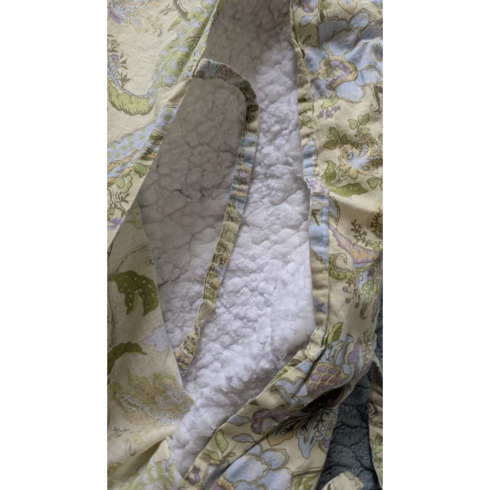 Shabby Chic Cottagecore Quilted Sham Green Floral Patchwork Crafters Upcycle - Picture 7 of 7